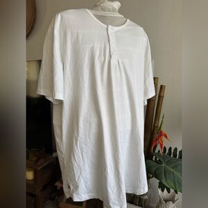 Cuts Clothing White Short Sleeve Tee